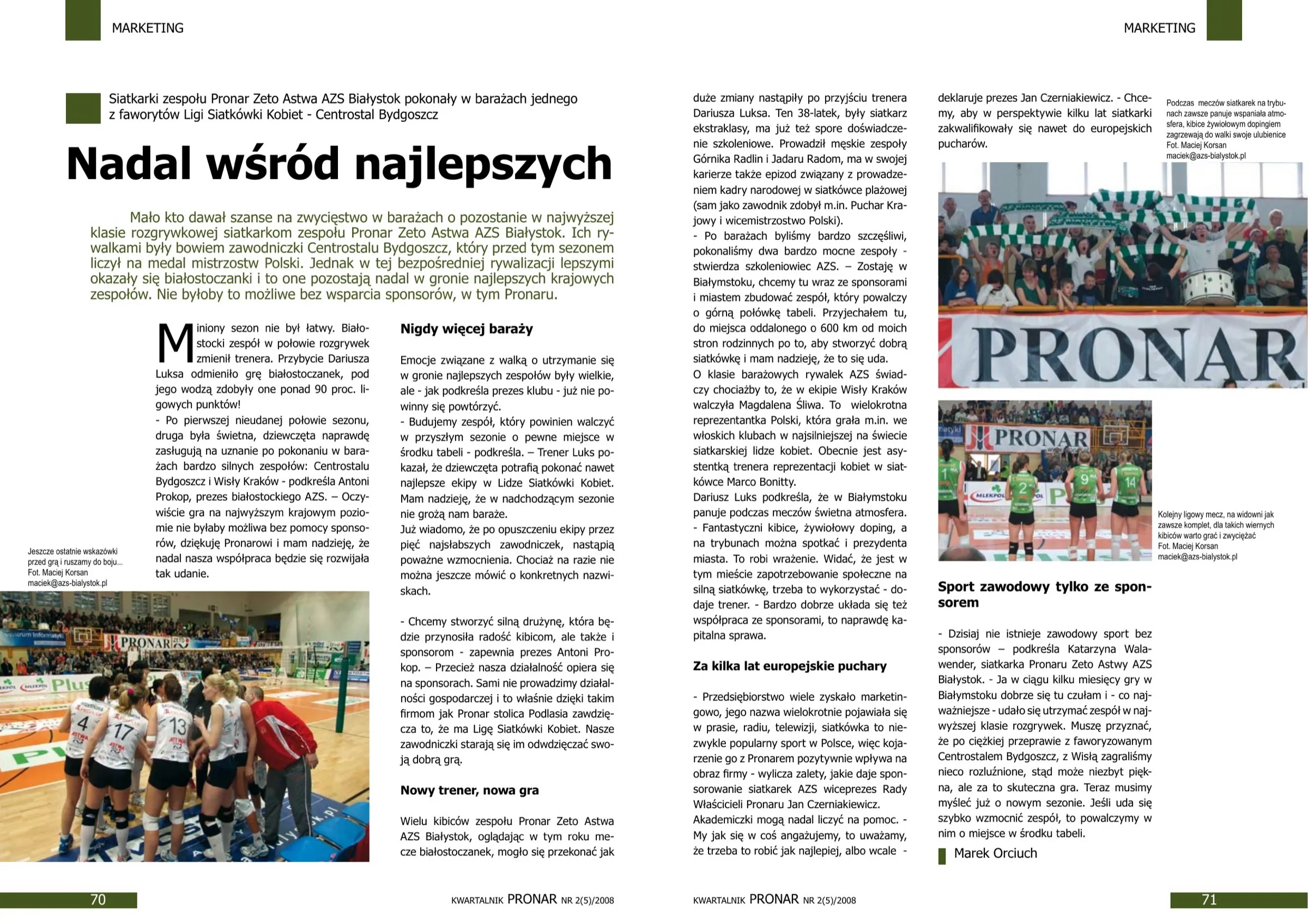 Kwartalnik PRONAR spread with the article “Nadal wśród najlepszych” and three photos of the AZS Białystok volleyball team